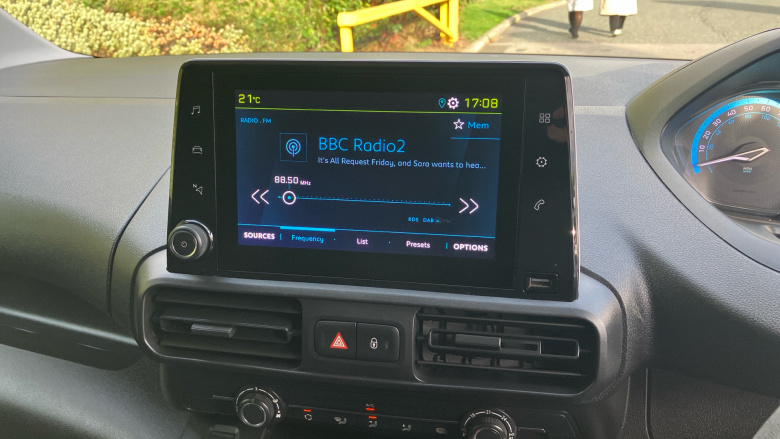 Peugeot Partner E-Standard 800 100kW 50kWh Professional Premium + Van Auto